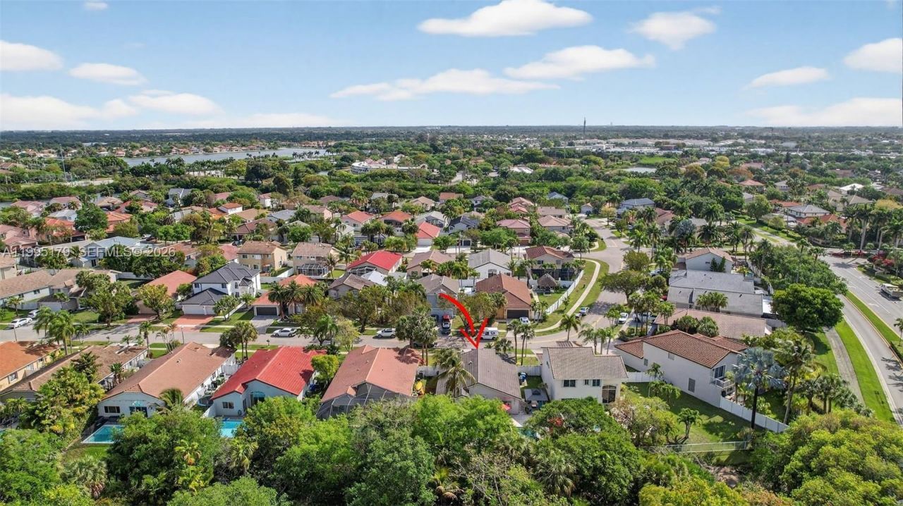 284 SW 180th Ave, Pembroke Pines, FL 33029 Photo