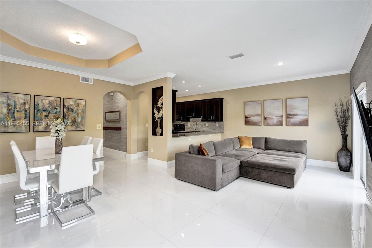 5144 SW 141st Ter, Miramar, FL 33027 Photo