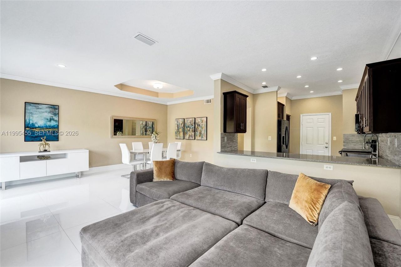 5144 SW 141st Ter, Miramar, FL 33027 Photo