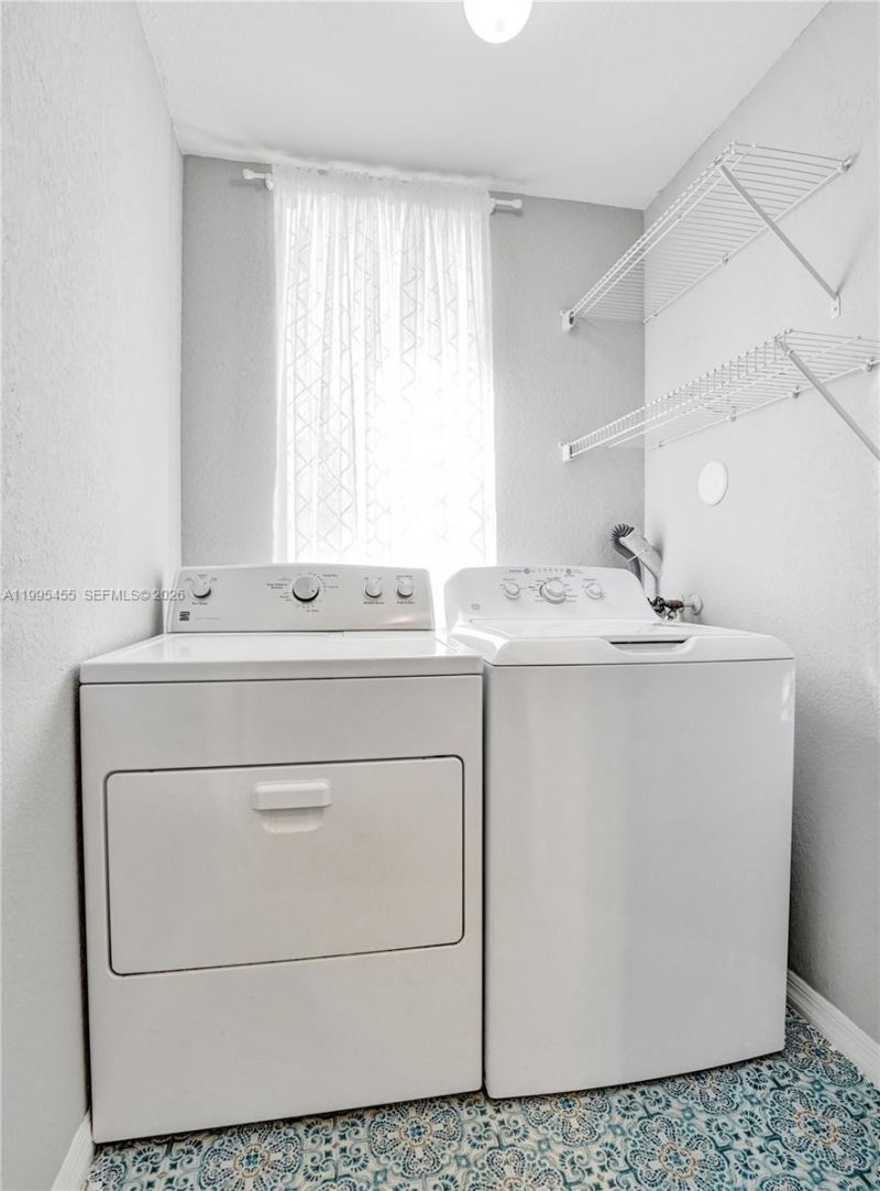 5144 SW 141st Ter, Miramar, FL 33027 Photo