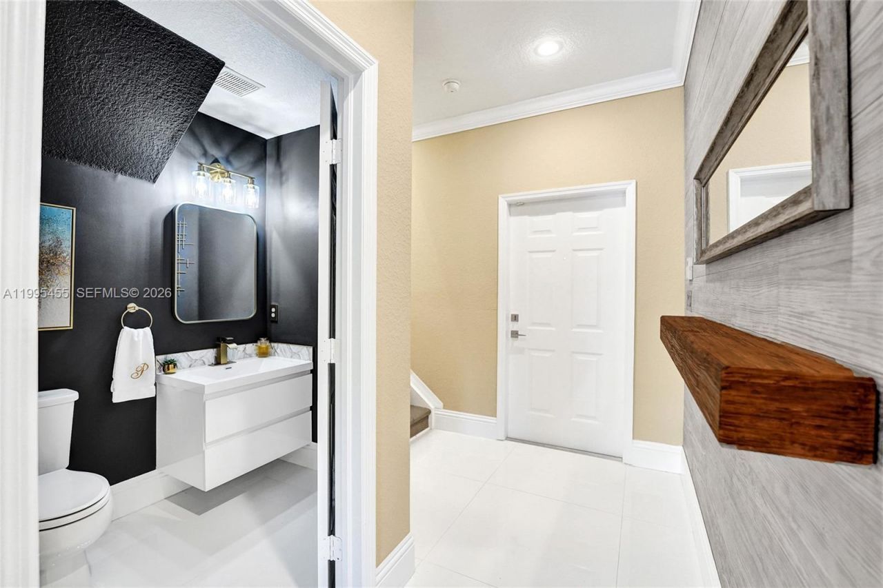 5144 SW 141st Ter, Miramar, FL 33027 Photo