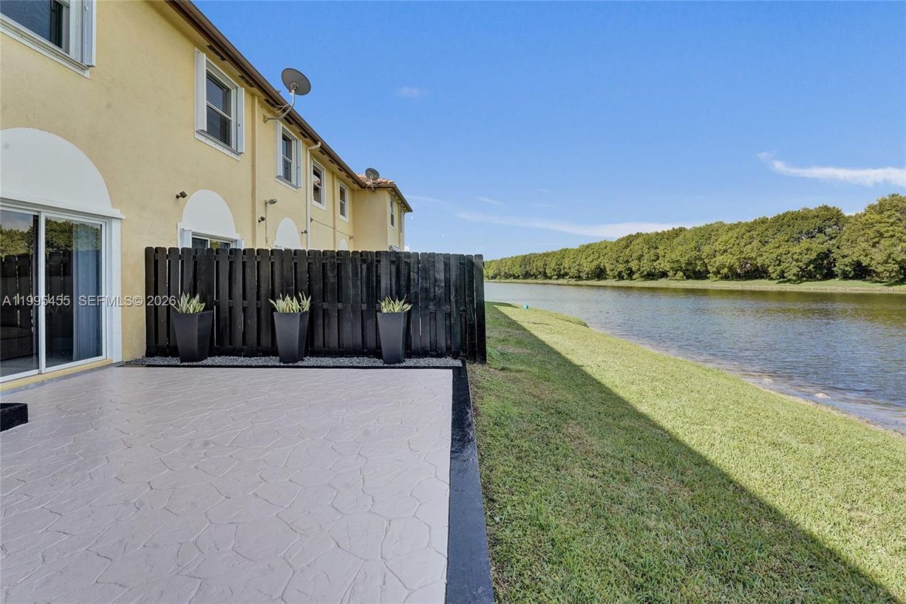 5144 SW 141st Ter, Miramar, FL 33027 Photo