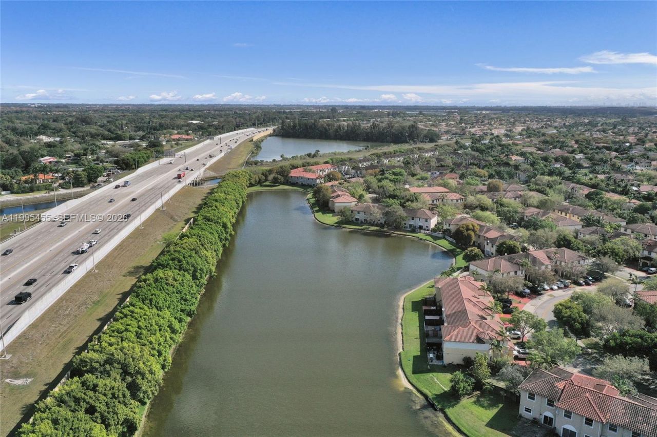 5144 SW 141st Ter, Miramar, FL 33027 Photo