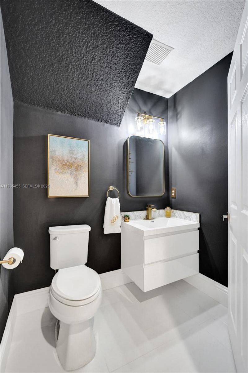 5144 SW 141st Ter, Miramar, FL 33027 Photo