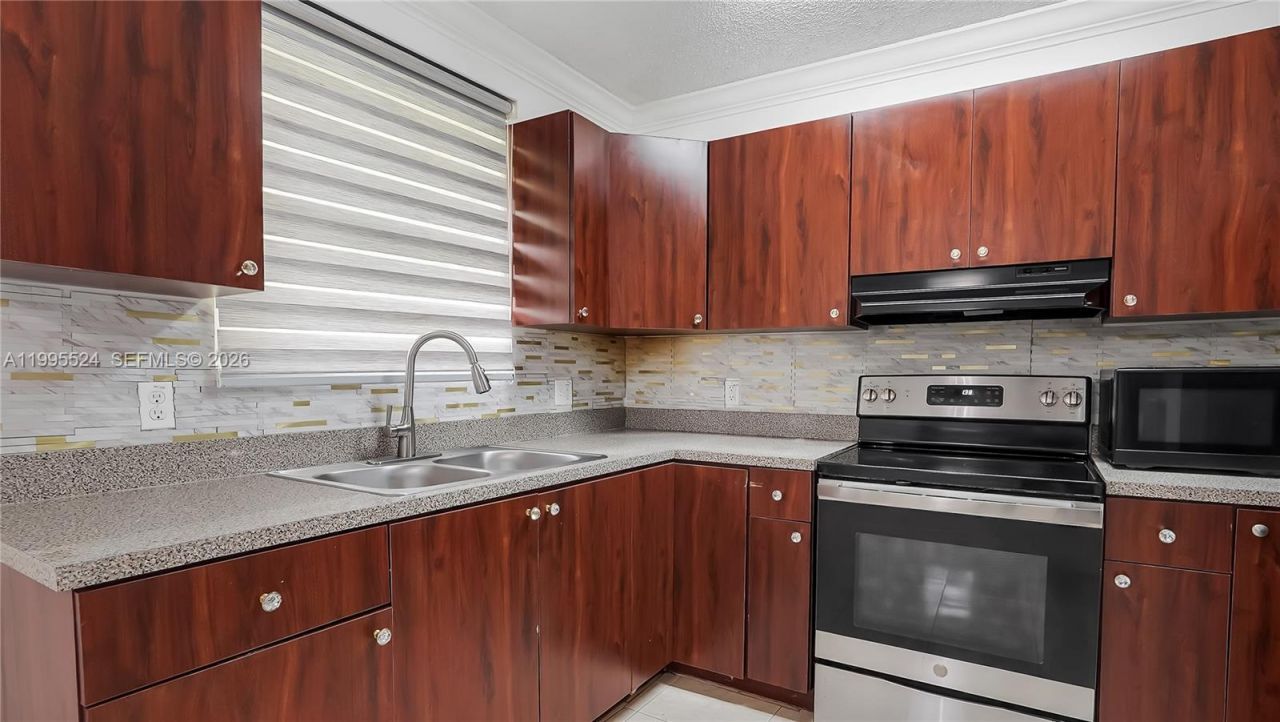 12235 SW 202nd St, Unit 12235, Miami, FL 33177 Photo
