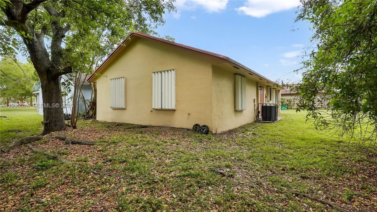 12235 SW 202nd St, Unit 12235, Miami, FL 33177 Photo