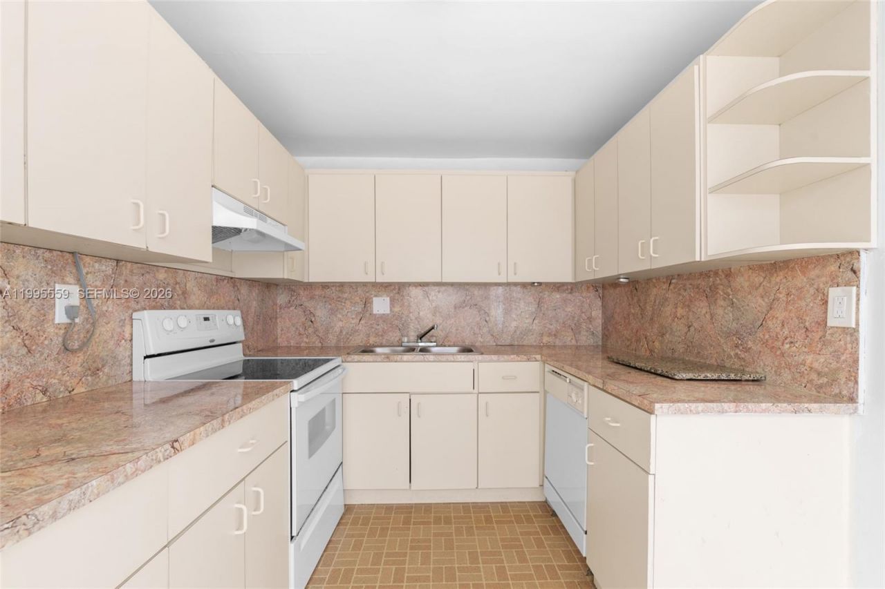 14250 SW 62nd St , Unit 402, Miami, FL 33183 Photo