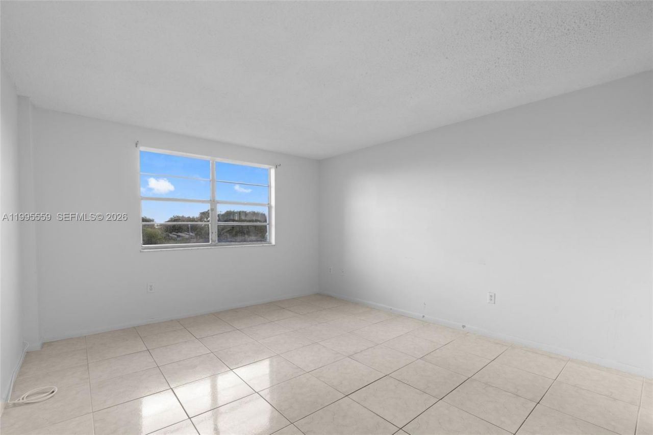 14250 SW 62nd St , Unit 402, Miami, FL 33183 Photo