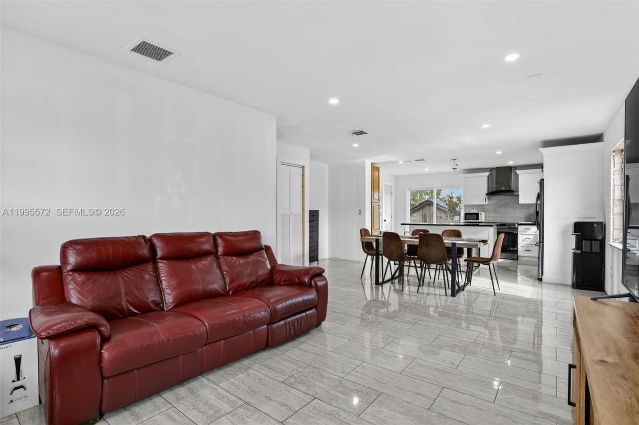 681 NW 21st St, Pompano Beach, FL 33060 Photo