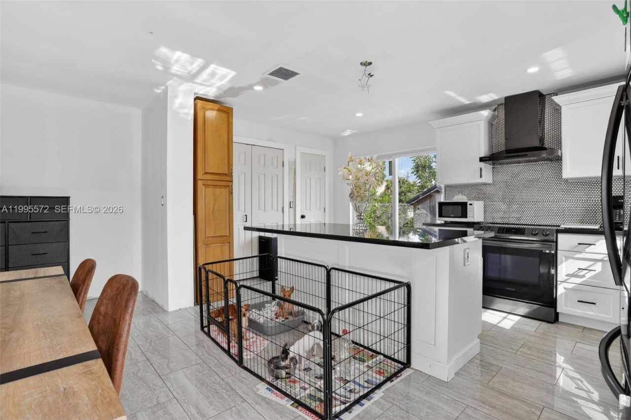 681 NW 21st St, Pompano Beach, FL 33060 Photo