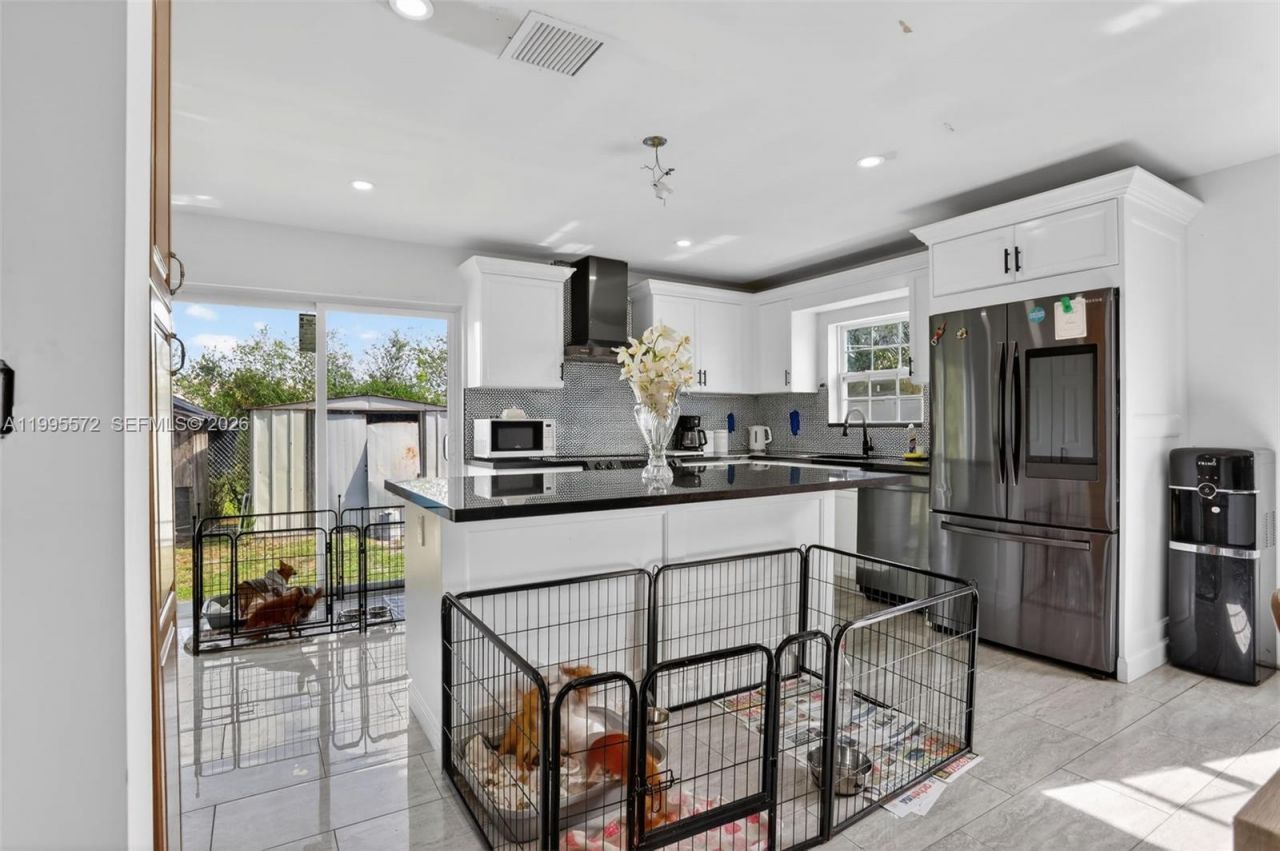 681 NW 21st St, Pompano Beach, FL 33060 Photo