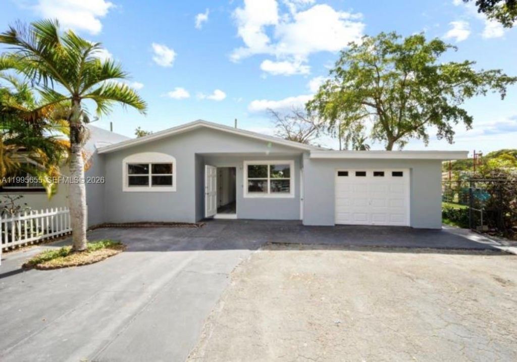 816 N Golf Dr, Hollywood, FL 33021 Photo