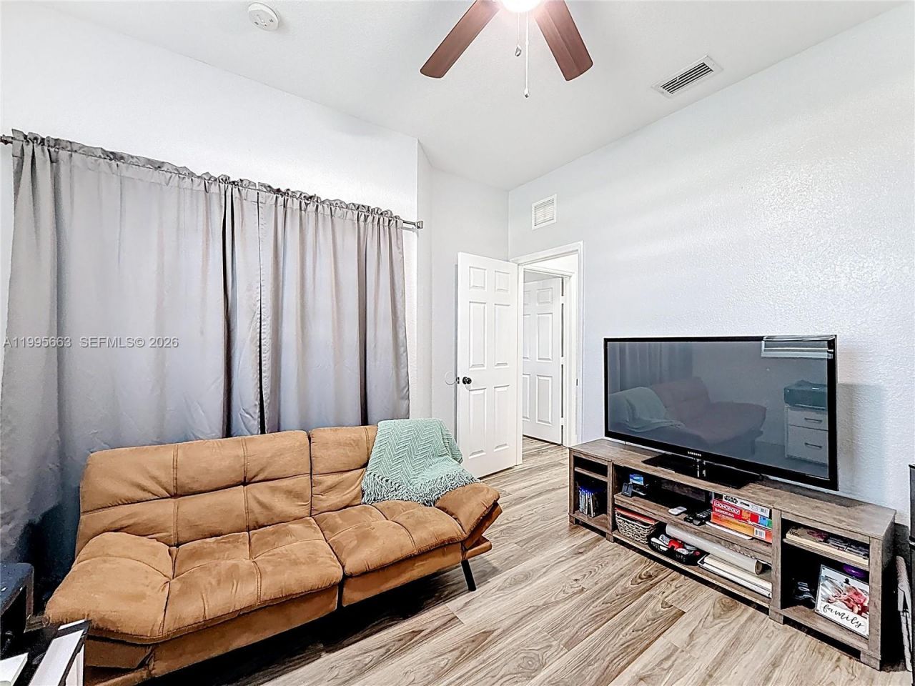 1013 NE 42nd Ave, Homestead, FL 33033 Photo