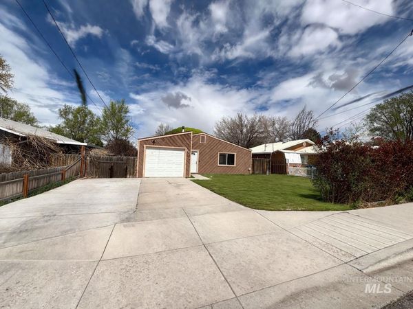 214 W 8th Avenue, Jerome, ID 83301