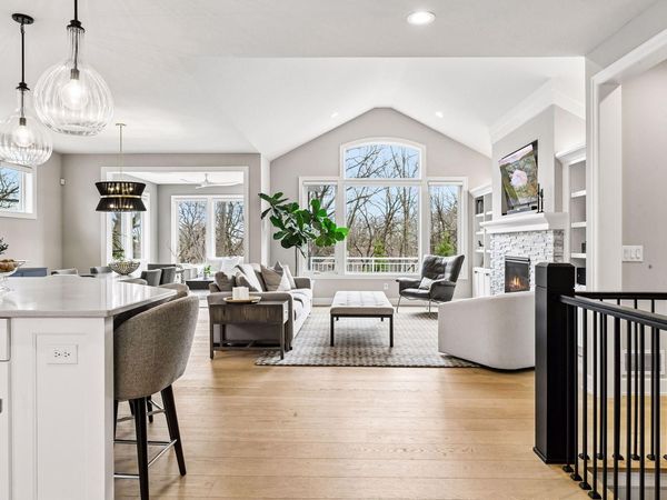 7100 Highland Court, Eden Prairie, MN 55346
