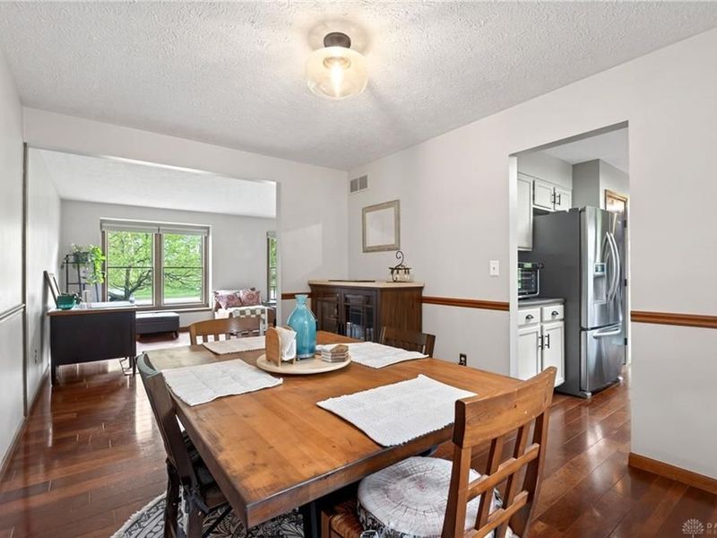 4165 Summerfield Drive, Dayton, OH 45432 Photo 9