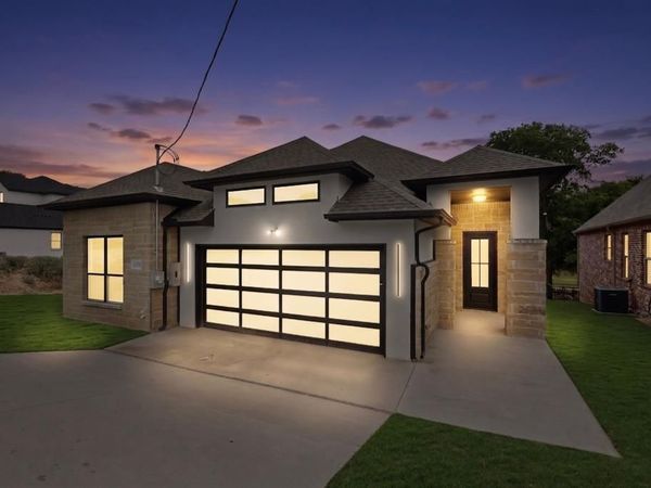42101 Crooked Stick Drive, Whitney, TX 76692
