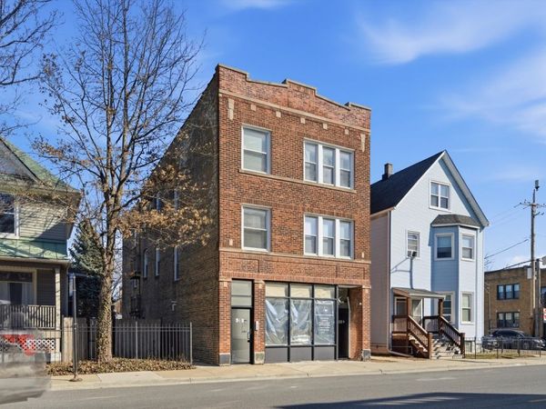 4203 N Pulaski Road , Chicago, IL 60641