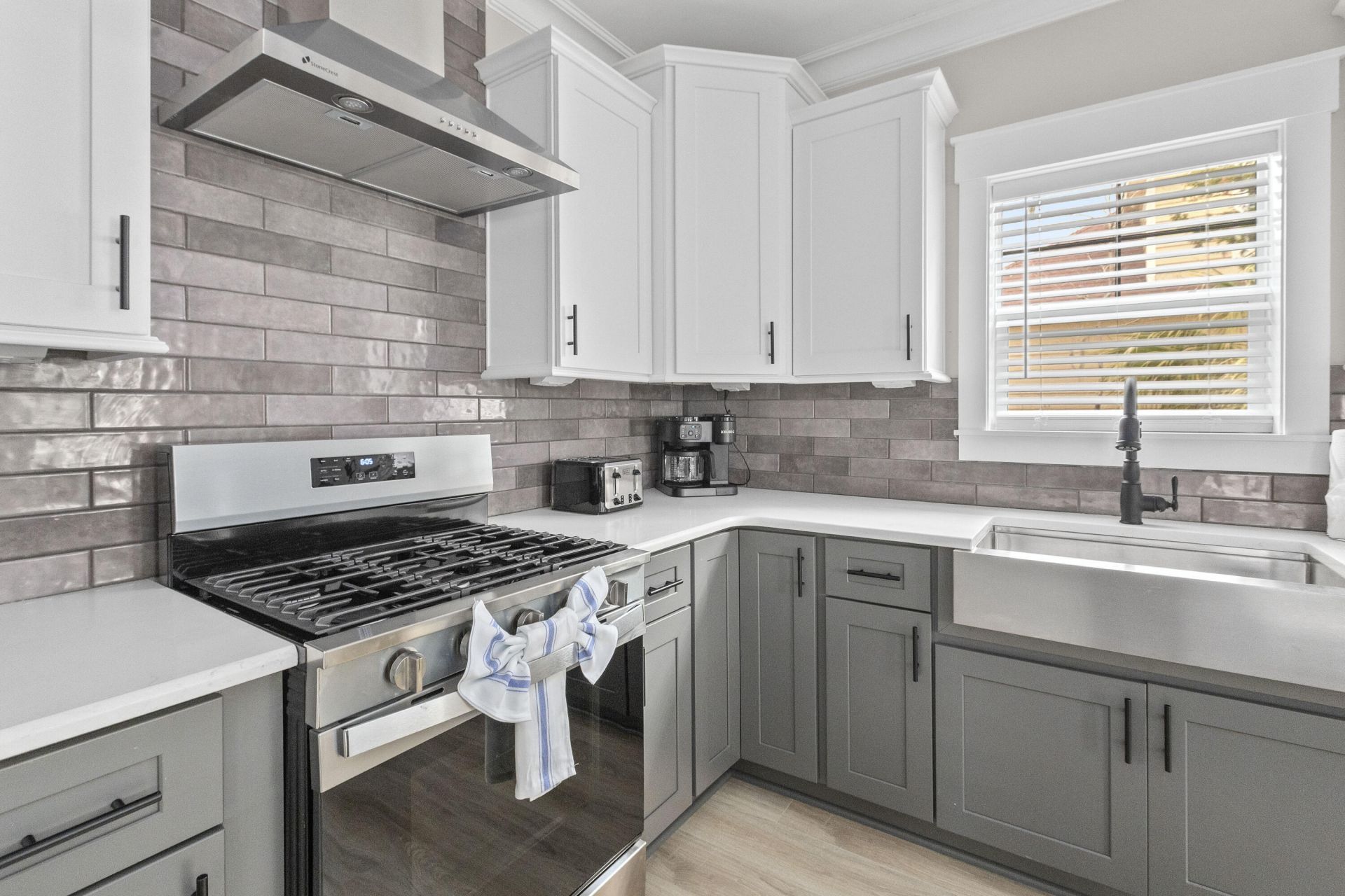 3506 Myrtle Street Photo 12