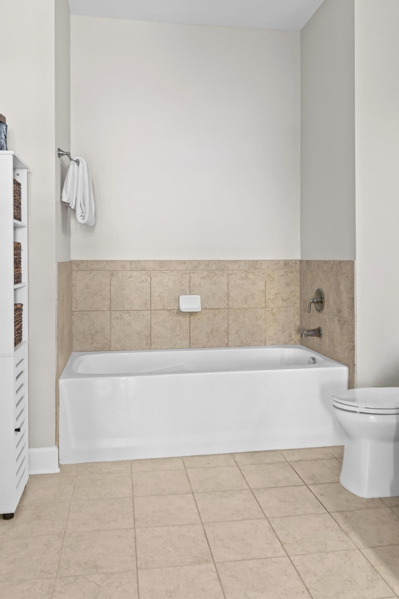 145 Pier View Street Photo 14