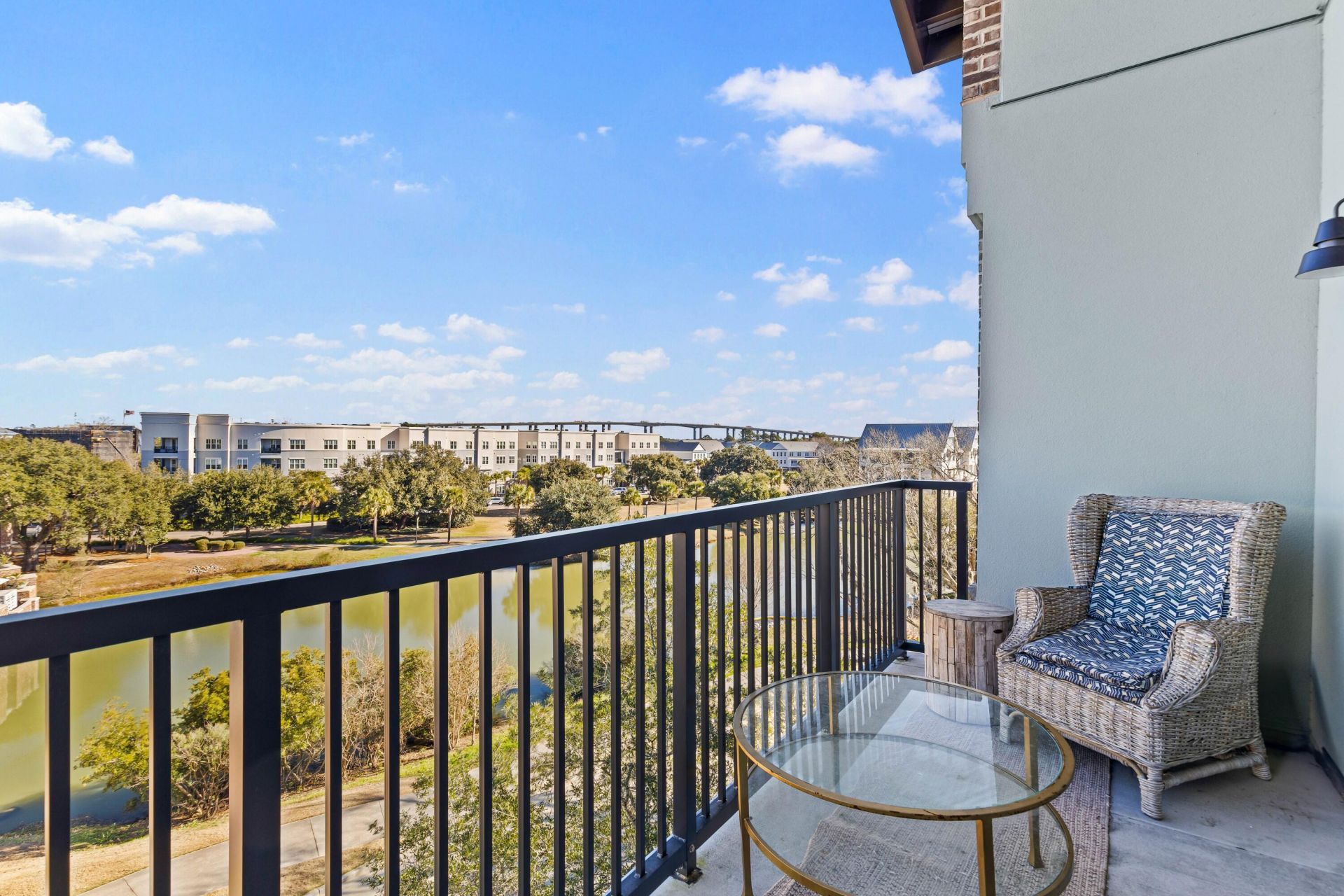 145 Pier View Street Photo 16