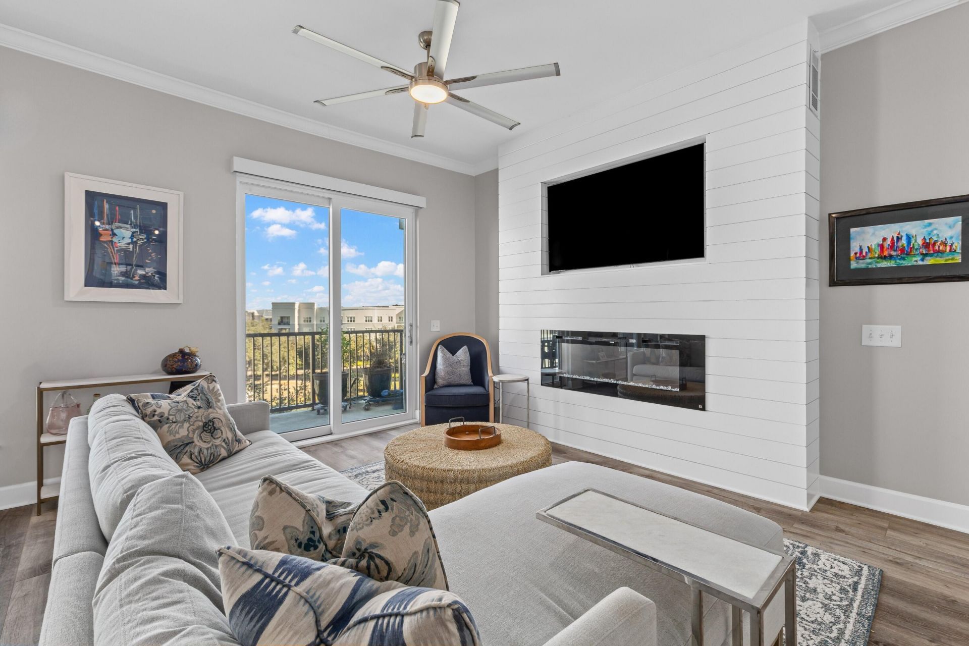 145 Pier View Street Photo 4