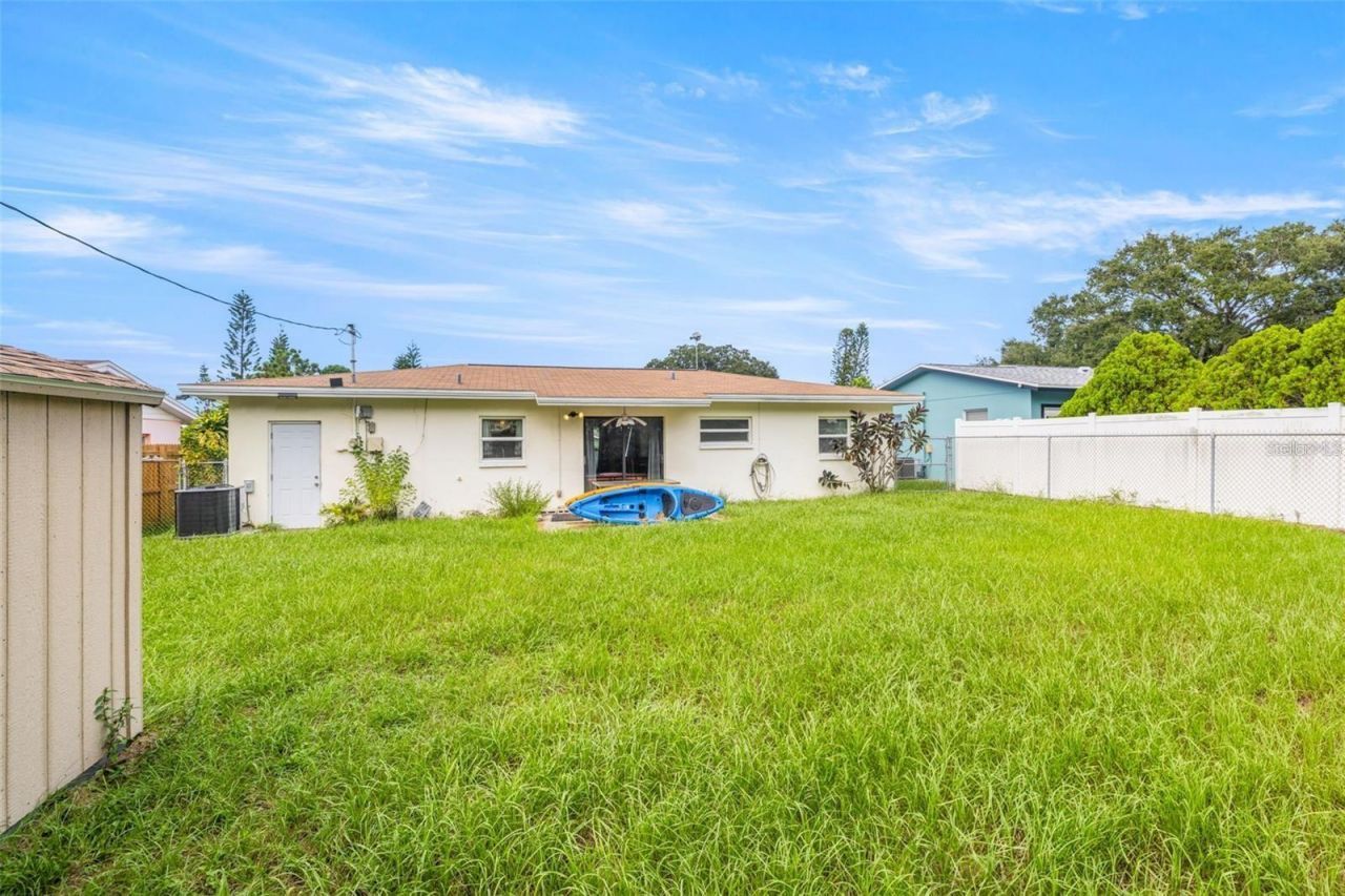 3252 21st Place Sw, Largo, FL 33774 Photo