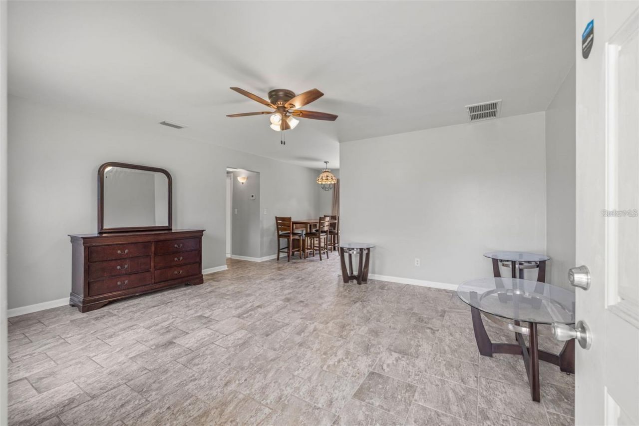 3252 21st Place Sw, Largo, FL 33774 Photo