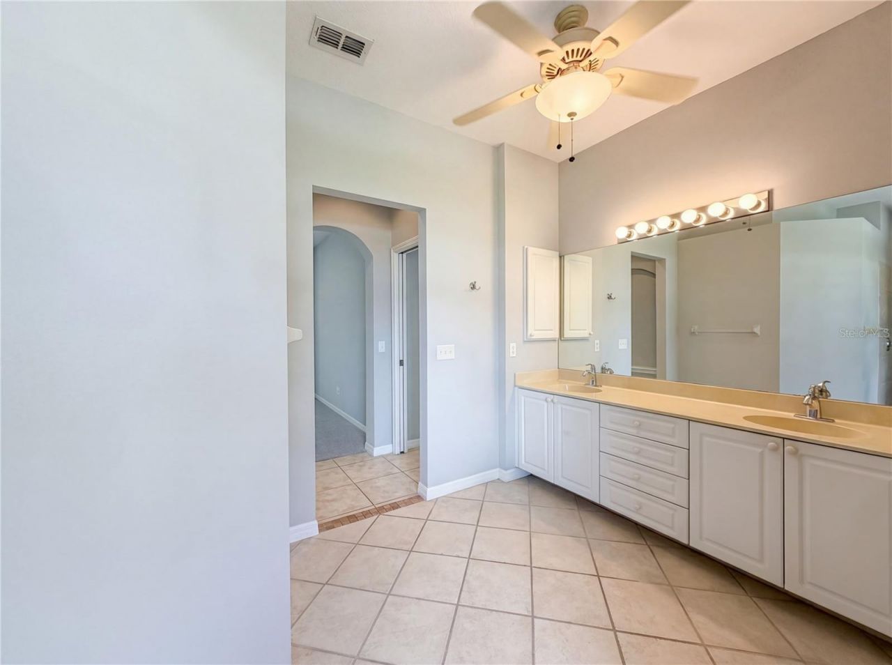 12567 SW Pembroke Circle N, Lake Suzy, FL 34269 Photo