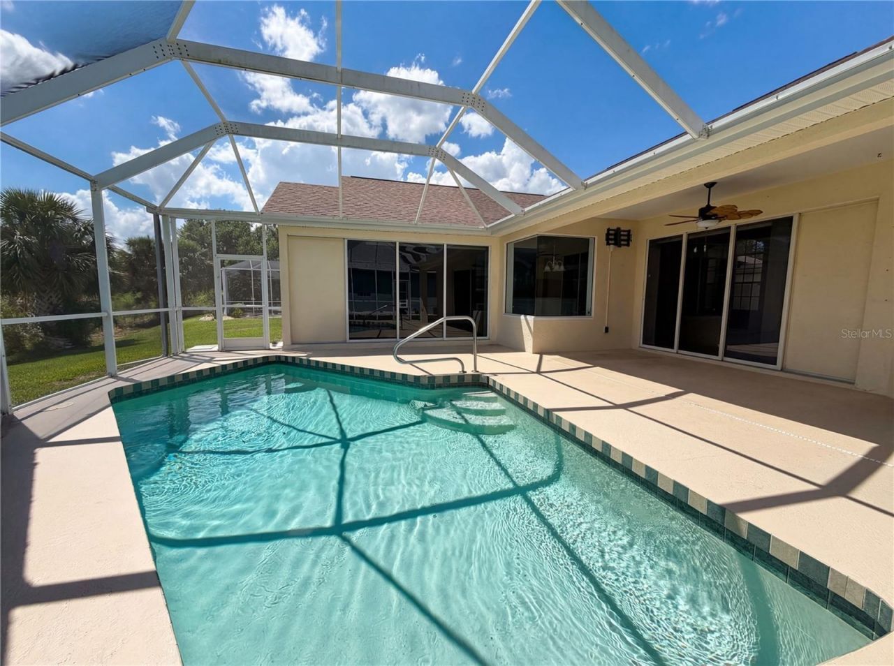 12567 SW Pembroke Circle N, Lake Suzy, FL 34269 Photo