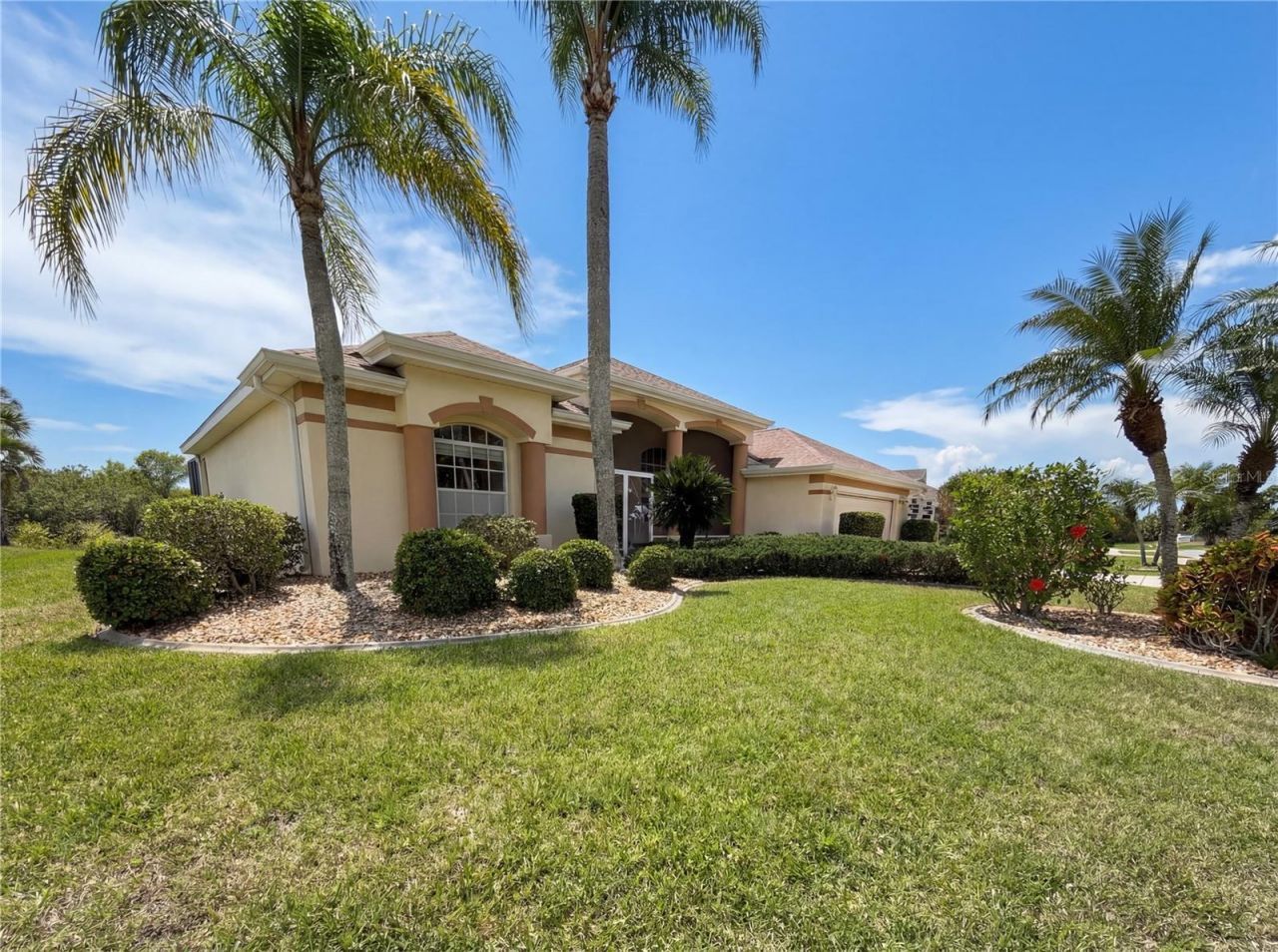 12567 SW Pembroke Circle N, Lake Suzy, FL 34269 Photo