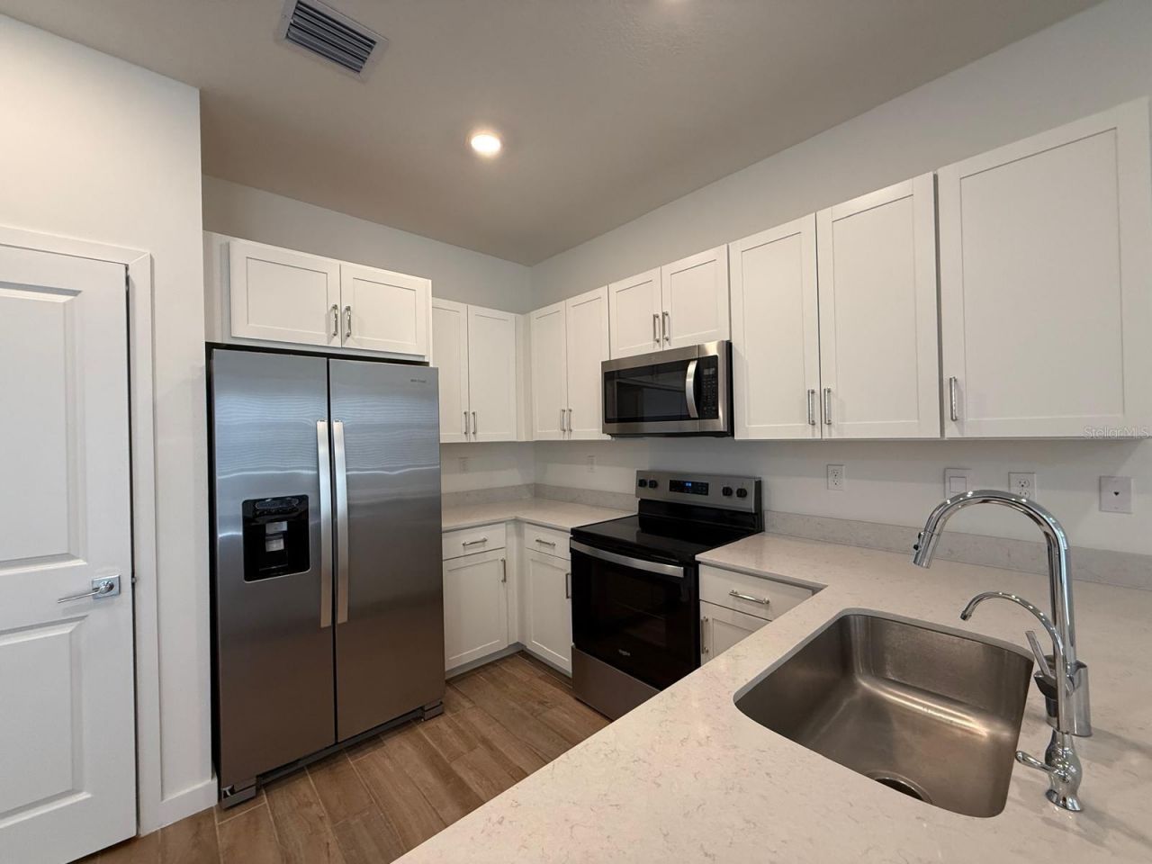 142 NE 14th Terrace , Homestead, FL 33033 Photo