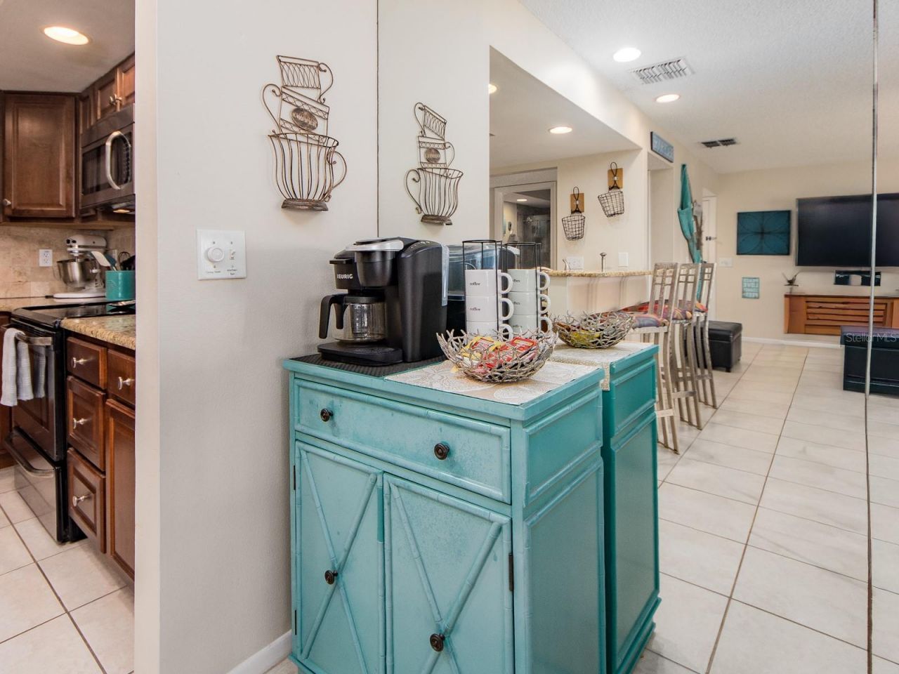 2406 Gulf Boulevard, Unit 204, Indian Rocks Beach, FL 33785 Photo