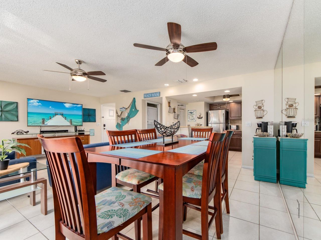 2406 Gulf Boulevard, Unit 204, Indian Rocks Beach, FL 33785 Photo