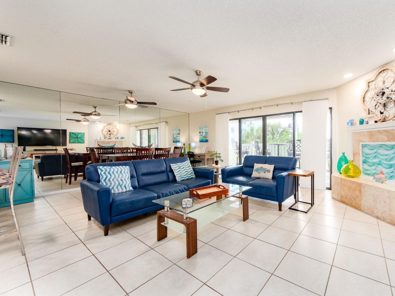2406 Gulf Boulevard, Unit 204, Indian Rocks Beach, FL 33785 Photo