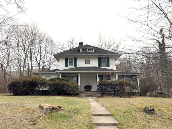 118 Main Street, Setauket, NY 11733