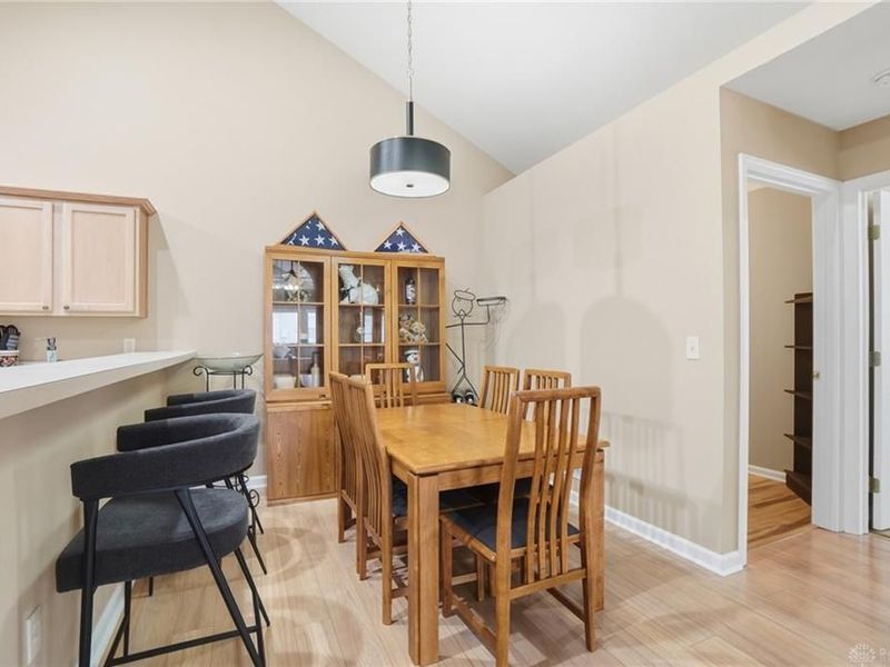 4662 Cobblestone Drive, Tipp City, OH 45371 Photo 12