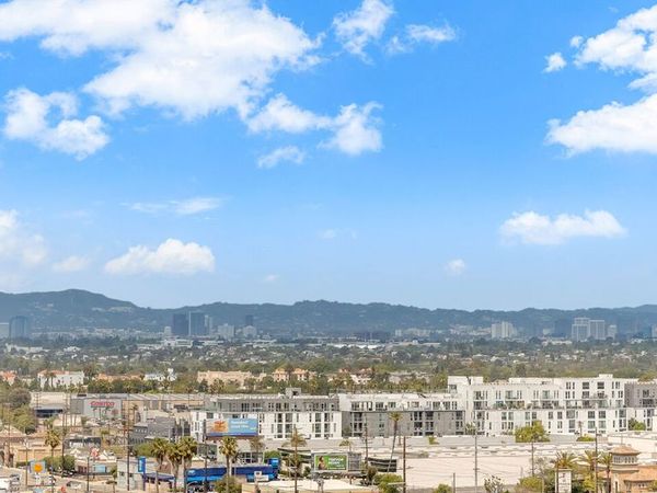 13650 Marina Pointe Drive, Unit 1206, Marina Del Rey, CA 90292