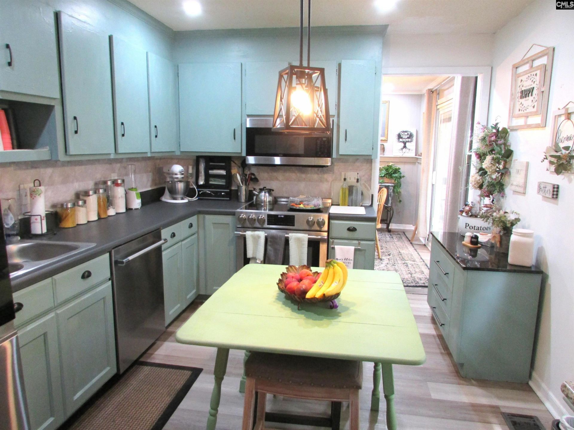 14 Yashica Court Photo 11