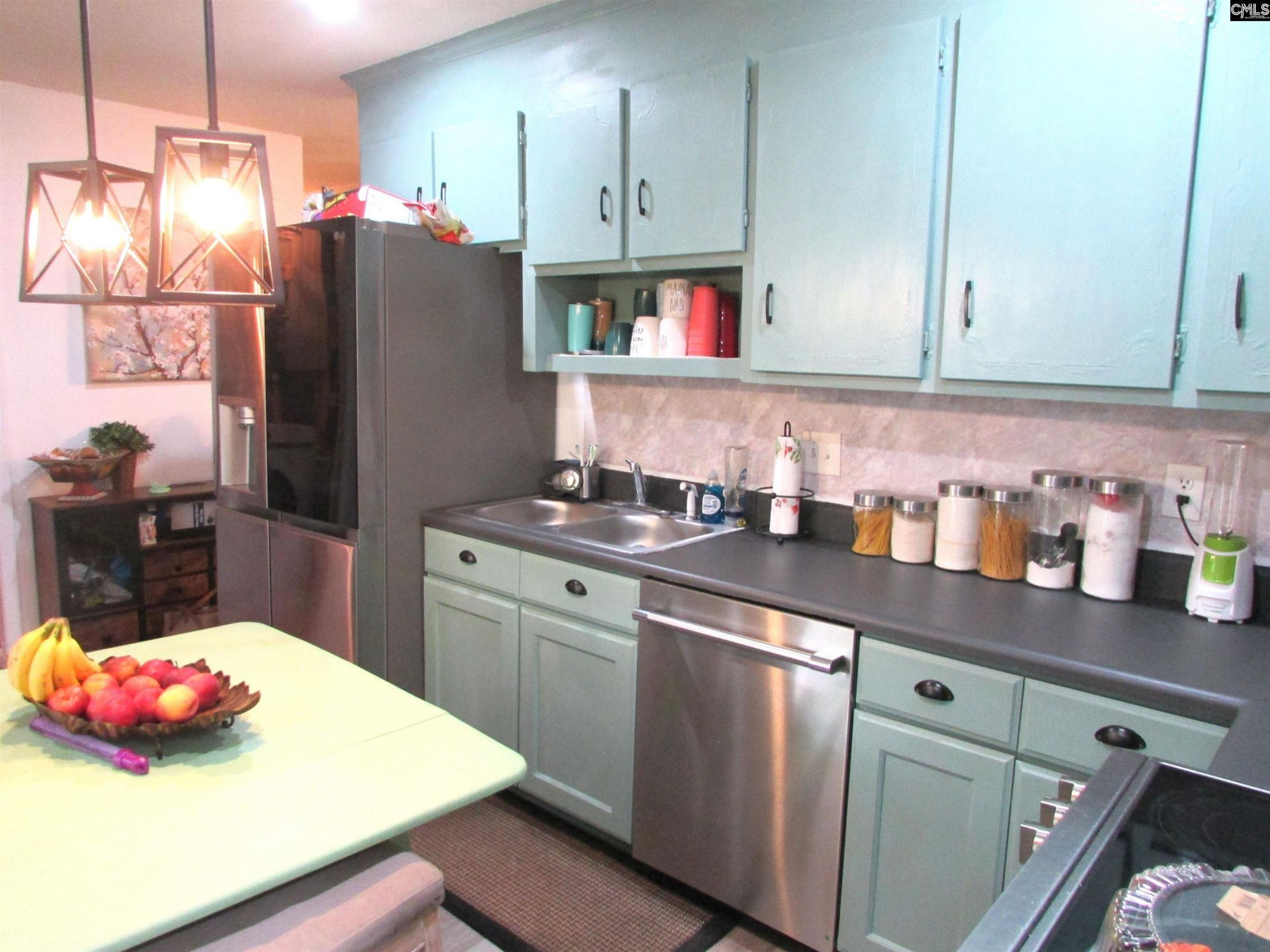 14 Yashica Court Photo 13