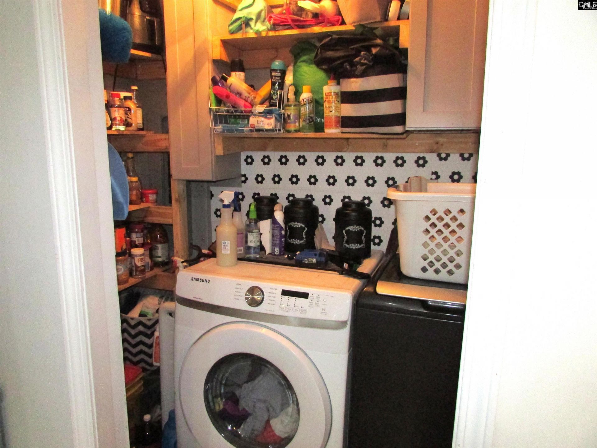 14 Yashica Court Photo 15