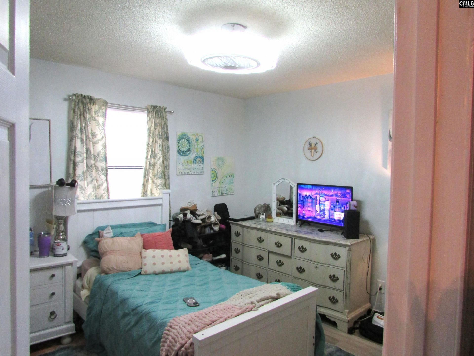 14 Yashica Court Photo 28