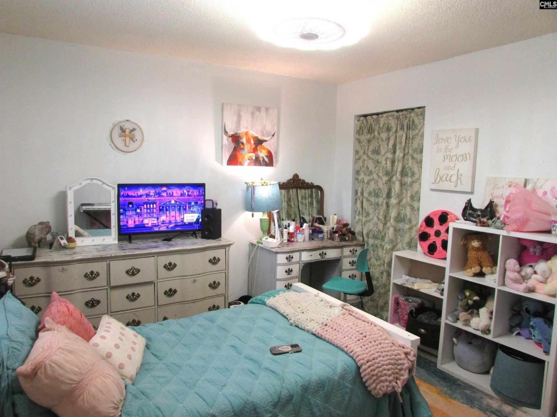 14 Yashica Court Photo 31