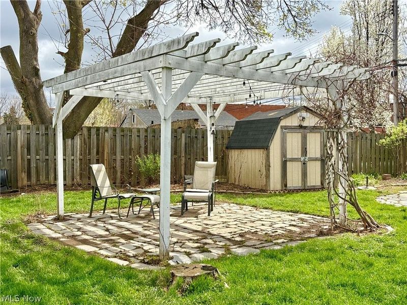 7909 Colgate Avenue , Cleveland, OH 44102 Photo 12