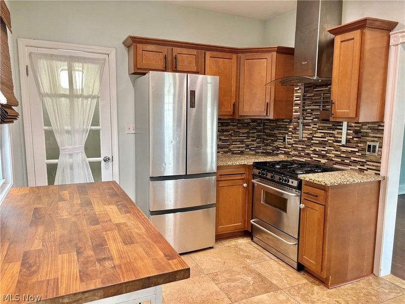 7909 Colgate Avenue , Cleveland, OH 44102 Photo 23