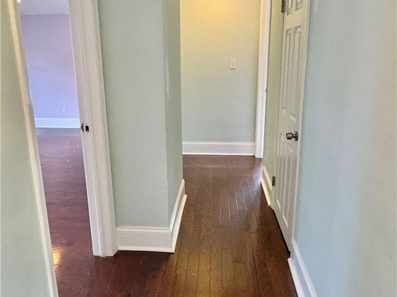 7909 Colgate Avenue , Cleveland, OH 44102 Photo 27