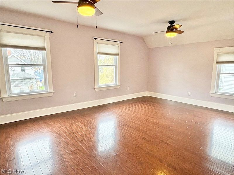 7909 Colgate Avenue , Cleveland, OH 44102 Photo 28