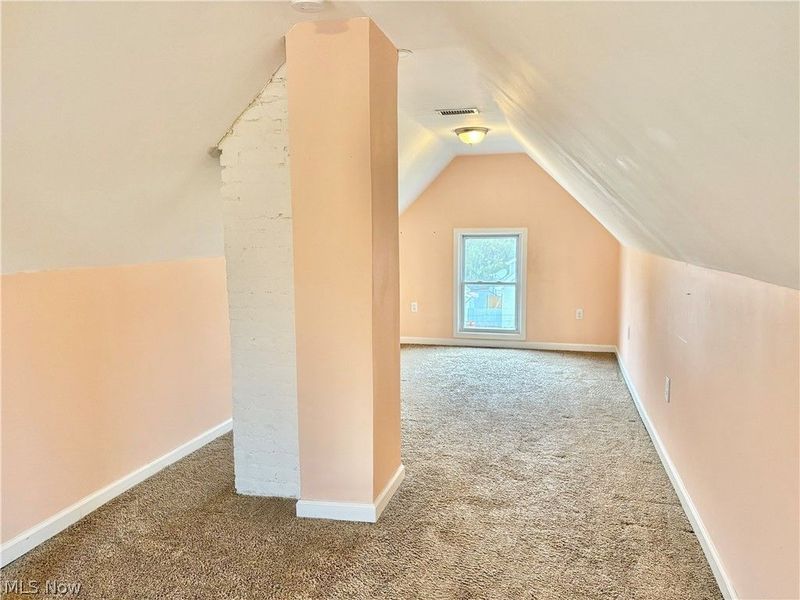 7909 Colgate Avenue , Cleveland, OH 44102 Photo 36