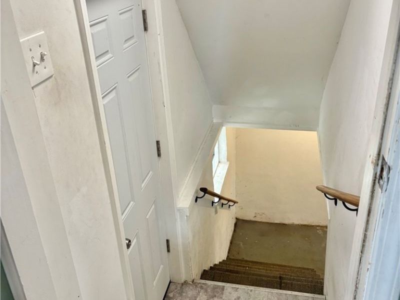 7909 Colgate Avenue , Cleveland, OH 44102 Photo 40