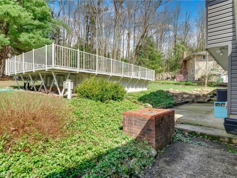 10340 Wye Road, Chesterland, OH 44026 Photo 5